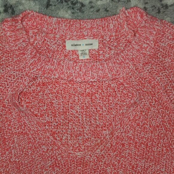 Silence + Noise Maddie Cut-Out Cropped Sweater Size S - Picture 4 of 6